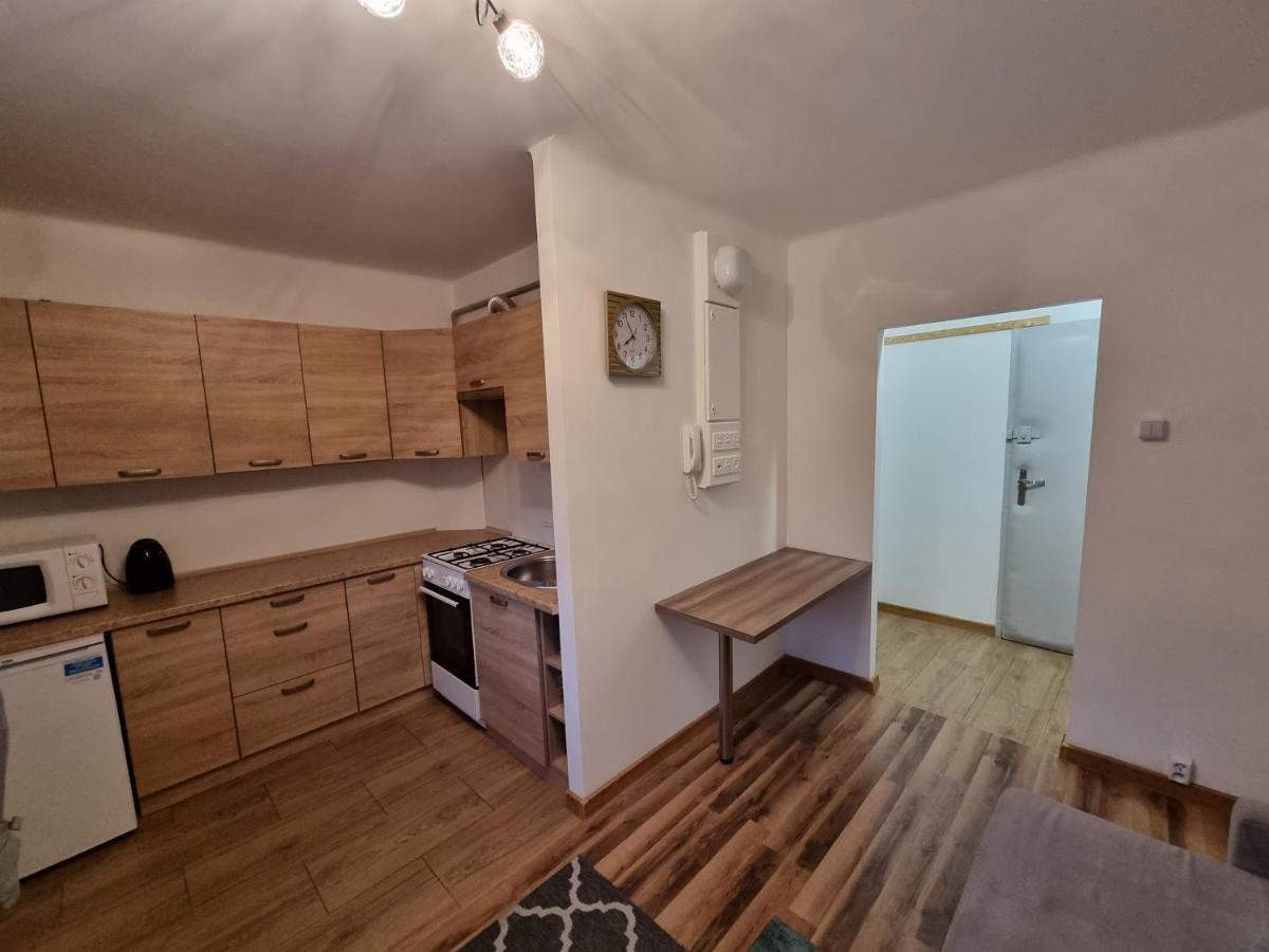 Apartment 41 *